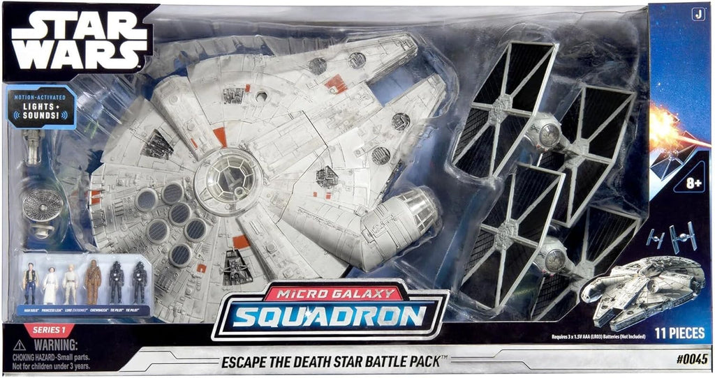 11 Piece Action Figures Playset with Millenium Falcon E8540