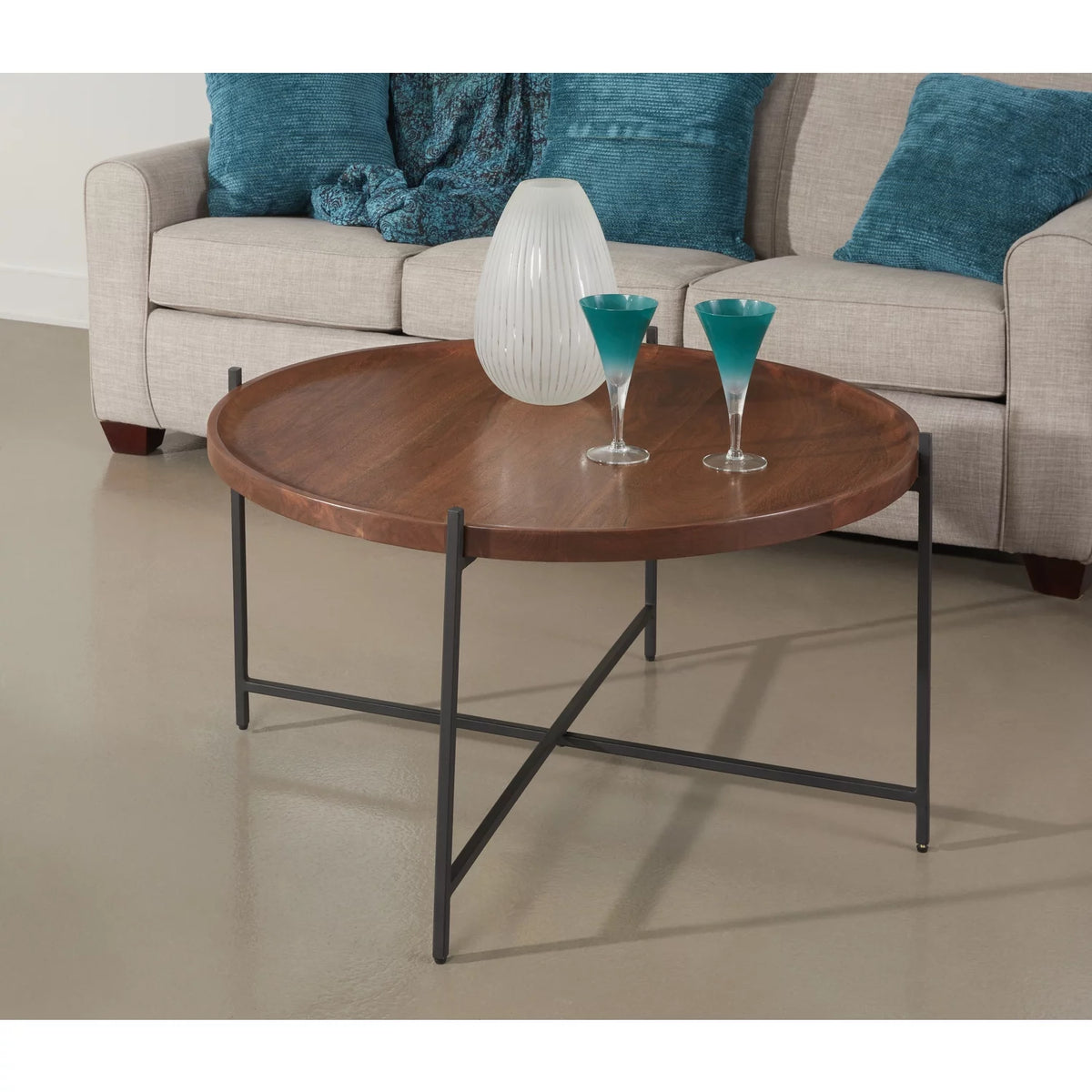 Cocktail Table Z254751