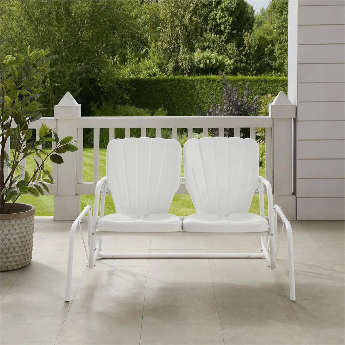 Metal Outdoor Loveseat Glider in White U675