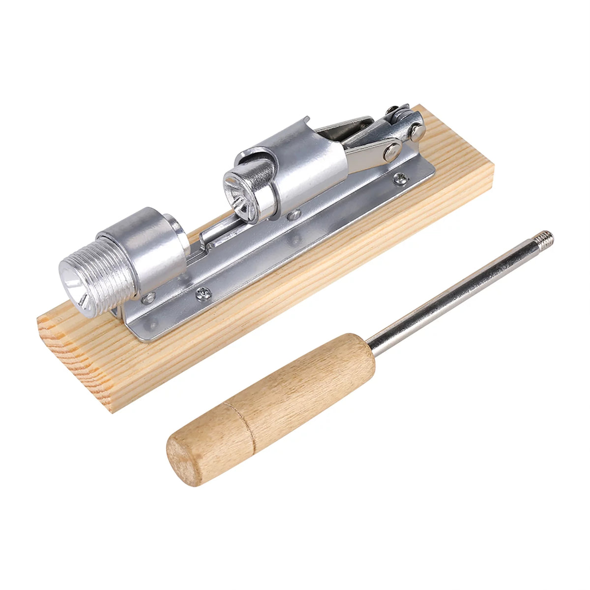 Nutcracker with Inox Hull and Wooden Grip C666