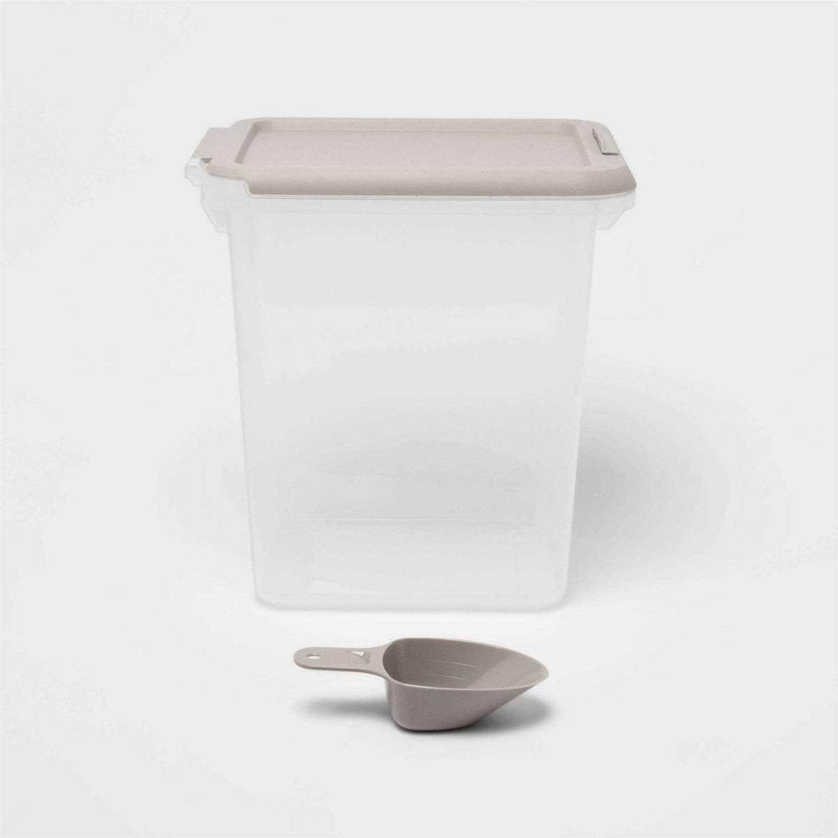 Pet Food Storage Tub with Built-in Scoop T890426