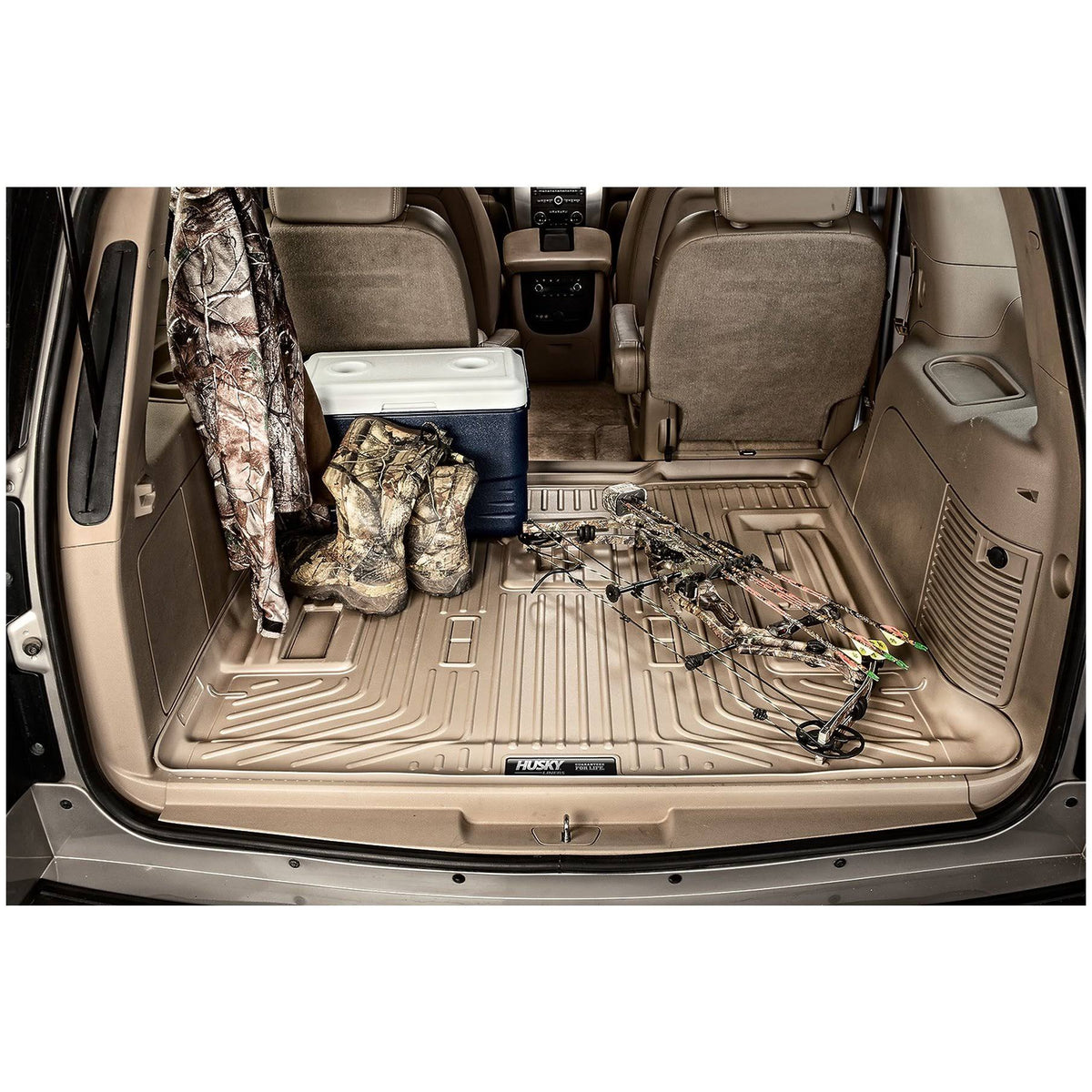 Classic Style Cargo Liner U142