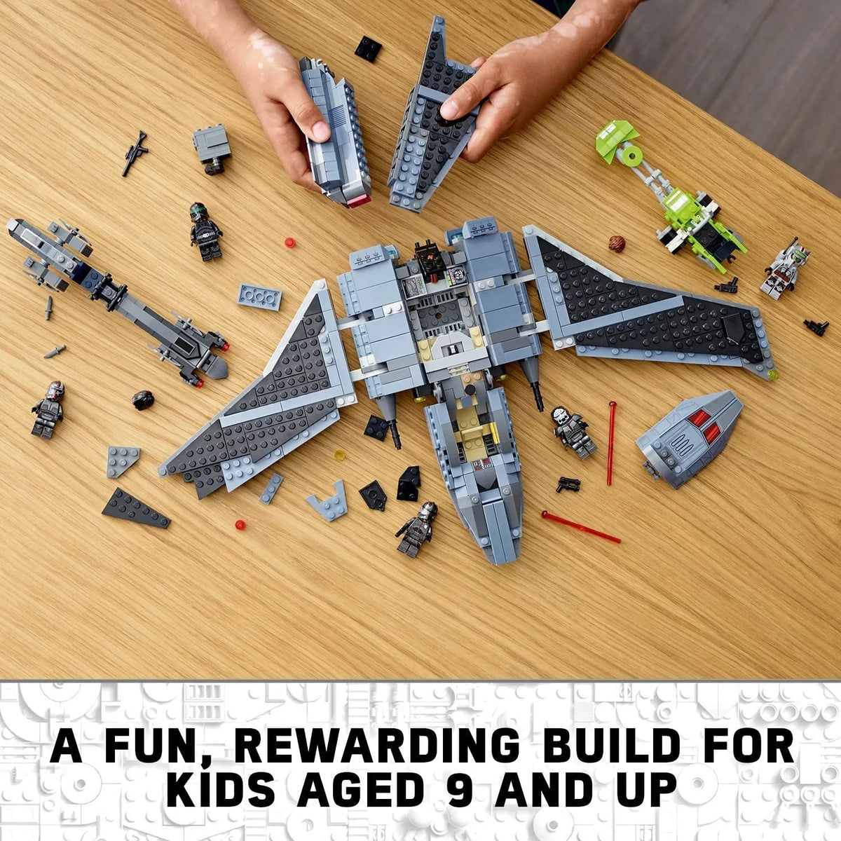 Star Wars Attack Shuttle Building Toy Set with 5 Clones Minifigures C550