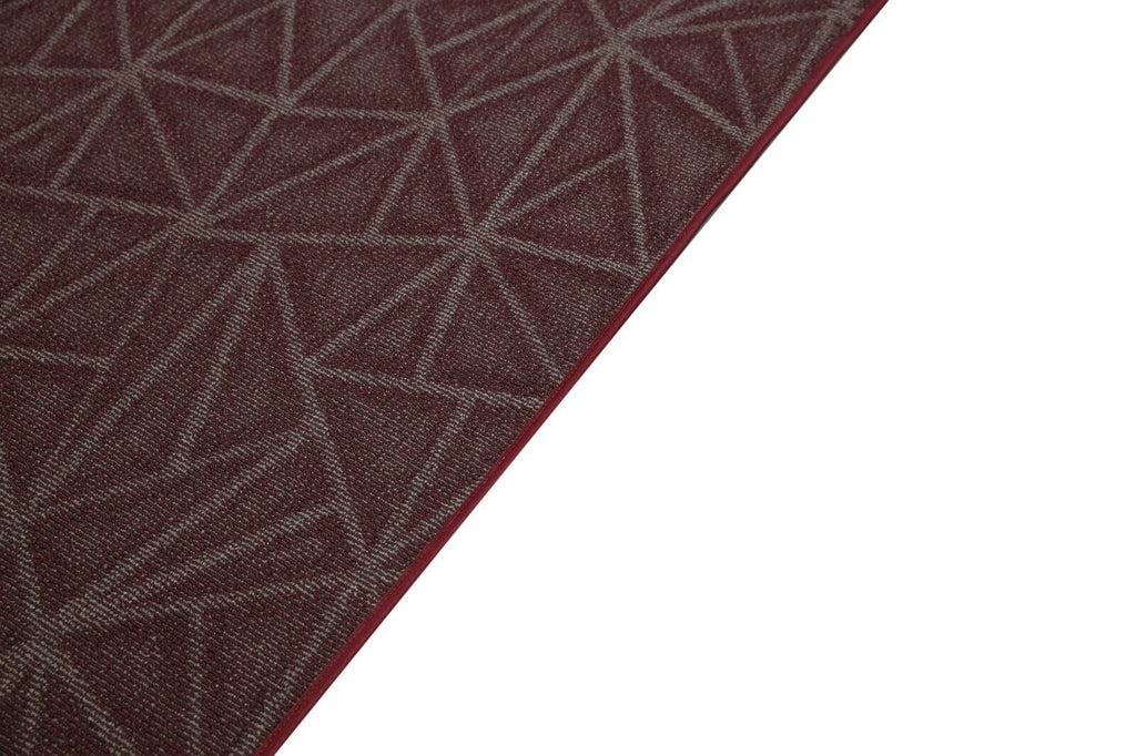Burgundy 12' Round Solid Color Indoor/Outdoor Rug N9357