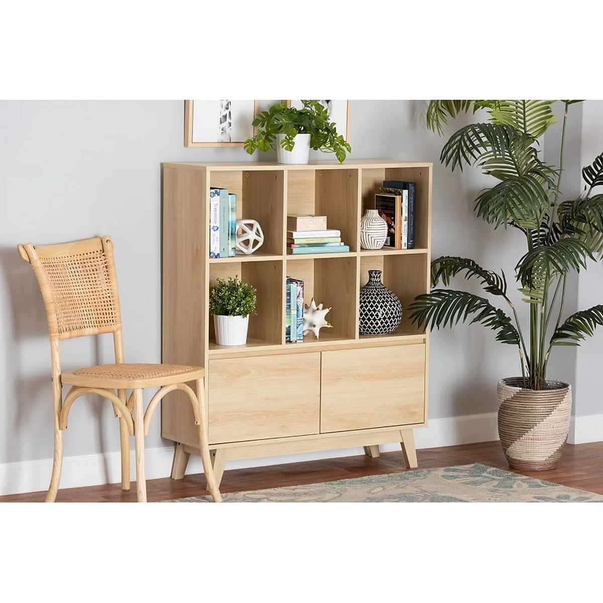 Oak Brown Finished Wood Bookshelf Z699