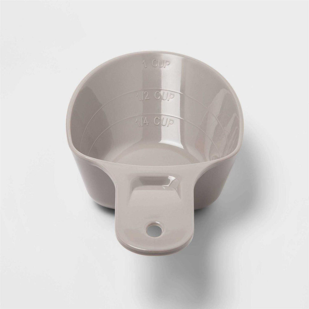 Pet Food Storage Tub with Built-in Scoop T890426
