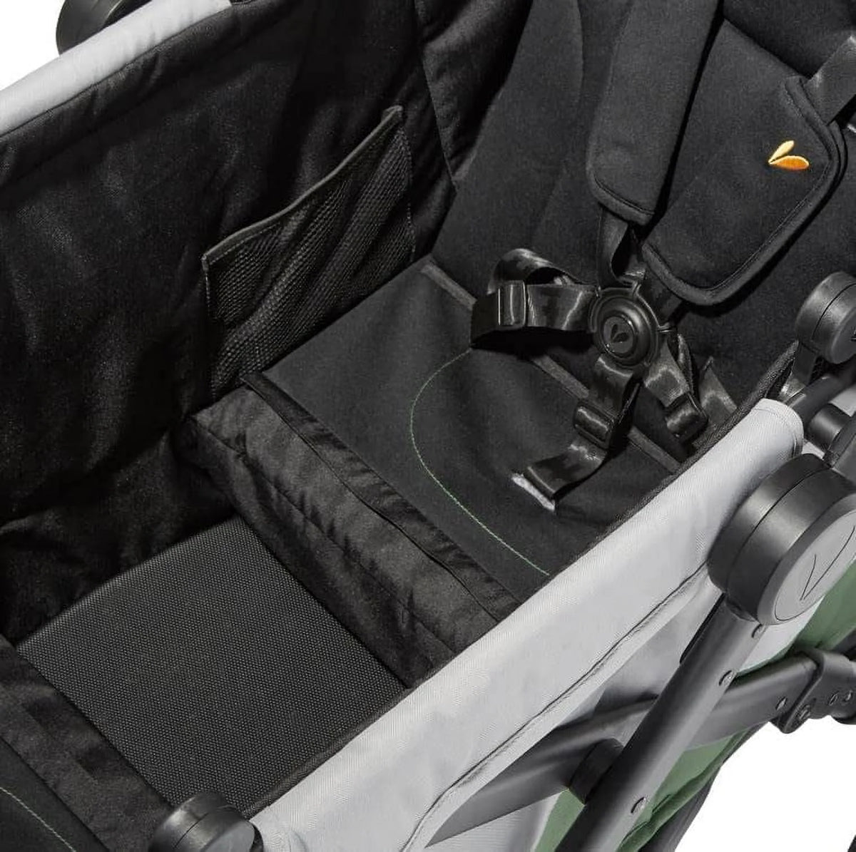Compact 2-Seater Stroller Wagon with Adjustable Canopies Q3518
