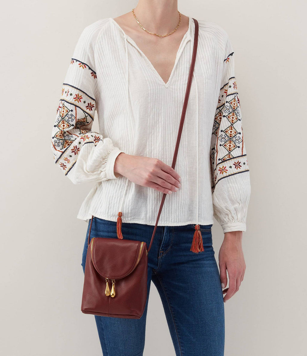 Scarlet Crossbody J26067