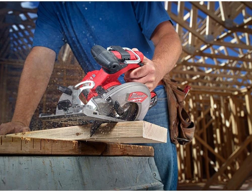 Brushless Cordless Combo Kit (6-Tool) with 5.0 Ah Batteries, Charger, Tool Bags I749