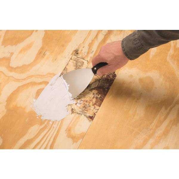 White Lightweight Spackling H10366