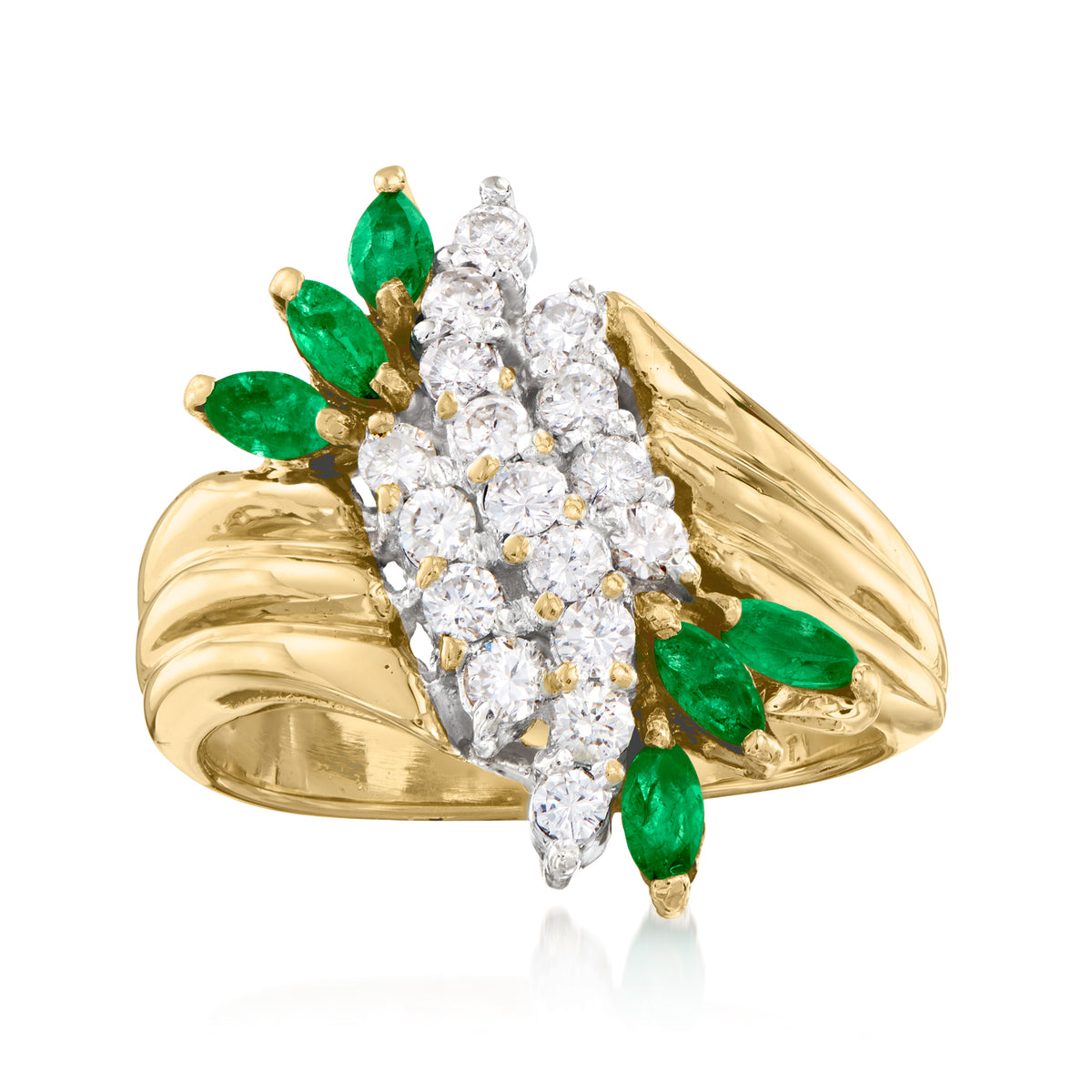 Vintage Diamond and Emerald Ring in 14kt Yellow Gold E979