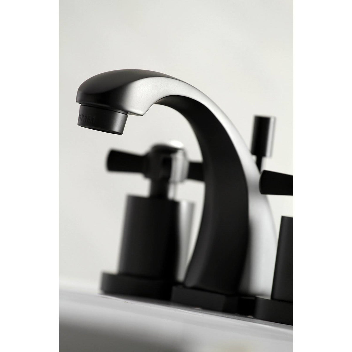 Polished Brass Mini Widespread Lavatory Faucet I84897