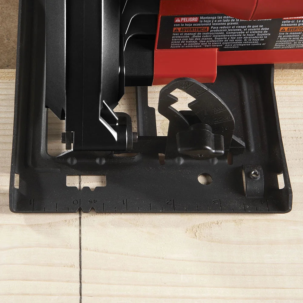 Corded Electric Circular Saw E575071