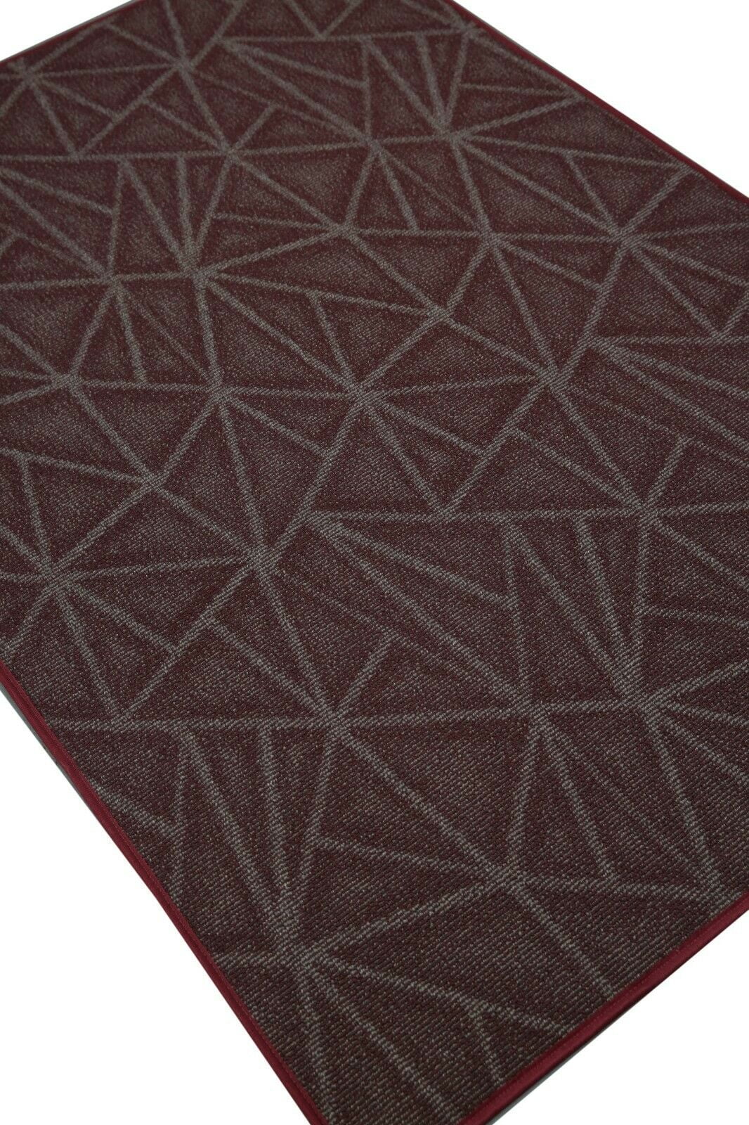 Burgundy 12' Round Solid Color Indoor/Outdoor Rug N9357