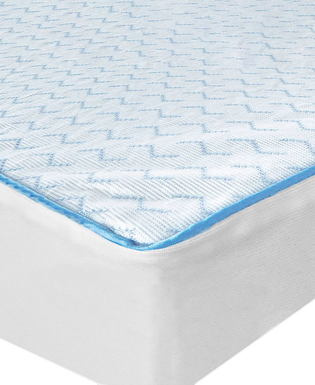 White Cal King Cooling Allergen Barrier Mattress Protector C85338